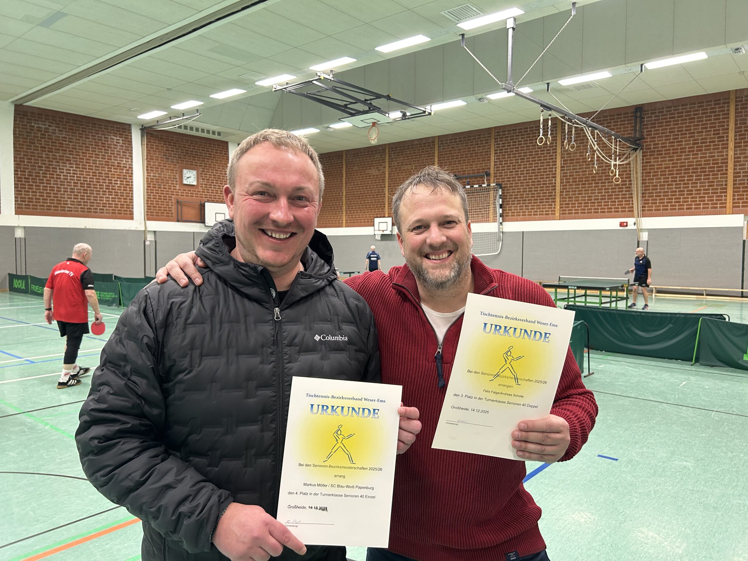 Hilmar Heinrichmeyer wird in Großheide Bezirksmeister im Senioren 65-Doppel